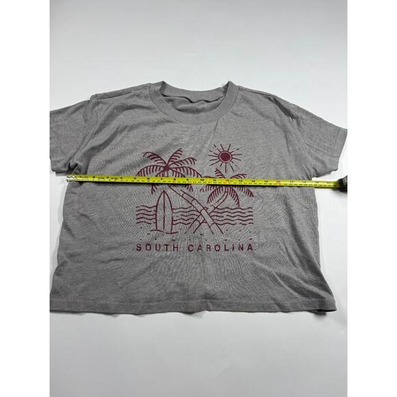 Women’s Gray Crop T-Shirt South Carolina Graphic Tee Size Small Beach Casual Top - Picture 3 of 3